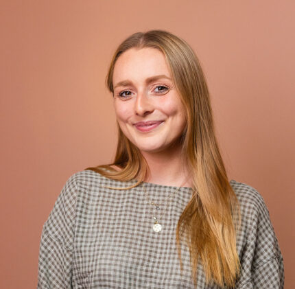 Áine Deane